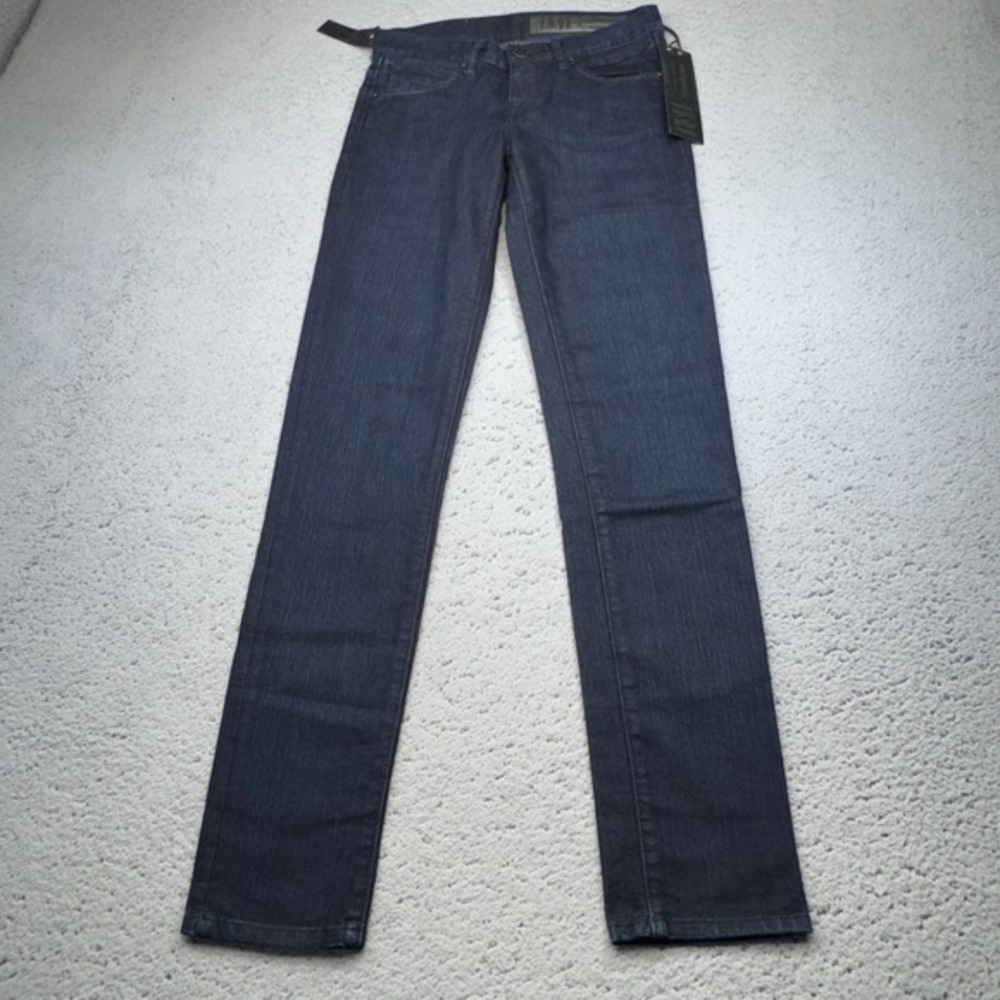 Resin Denim Jeans Womens 25x31 Blue Skinny Dark Wash Stretch Modern Fit New York